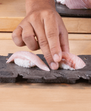 宝生水産・すし作家 岡田大介